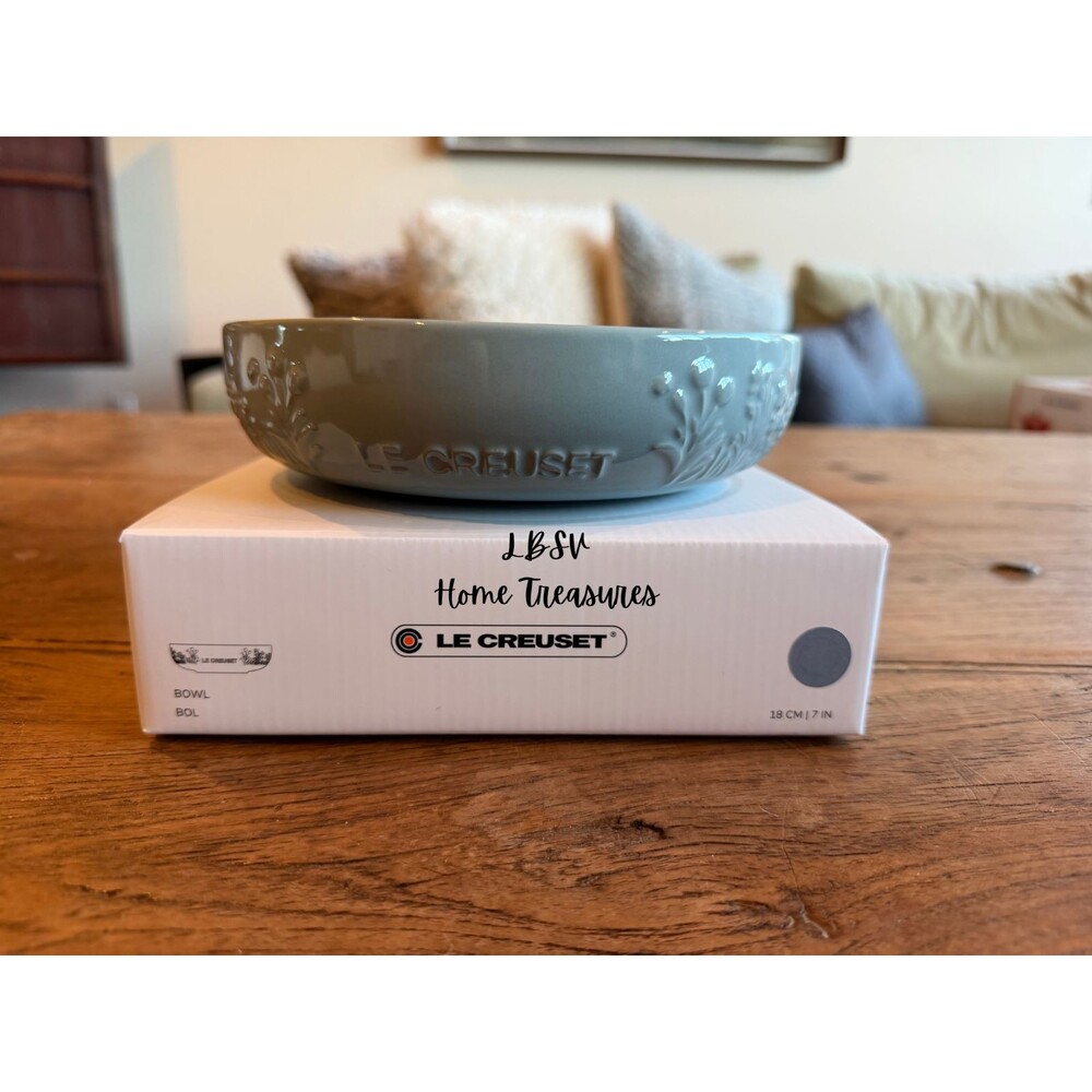 Le Creuset Stoneware Jardin Collection 7 in 18 cm Pasta Bowl Sea Salt NEW